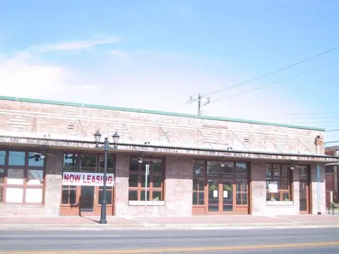 Office Suite in Athens, TX