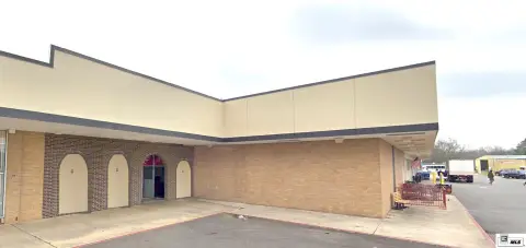 Retail Space in Southgate Shopping Center