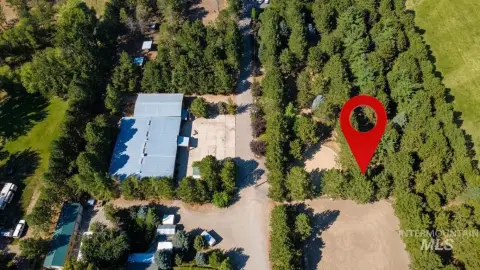 Horse & Equestrian Property with Arena