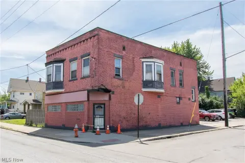 All-Brick Mixed-Use Tavern Building