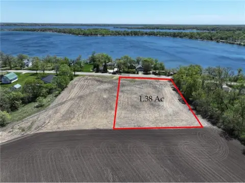 Alexandria Lakes Area Land
