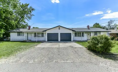 Kuna Duplex with Upgrades