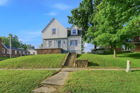 Duplex with Two 2-Bed Units