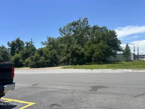 Corner Commercial Lot