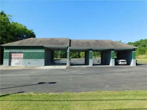 4-Bay Self-Service Car Wash