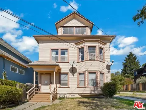 Duplex with Detached Garage