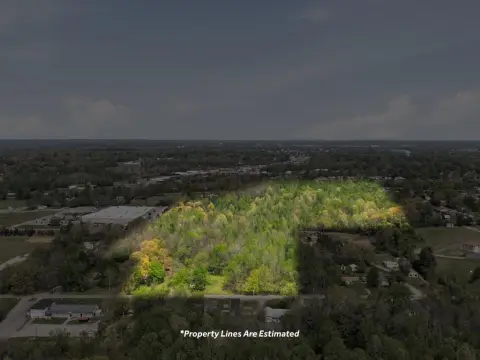 32.52 Acres with Rental Houses