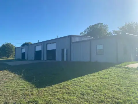 Flex Space with Storage Yard
