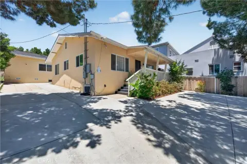 Updated Duplex with Bungalow Residences