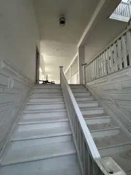 Versatile Building in Staten Island