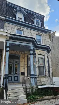 Versatile Investment Property in Philadelphia