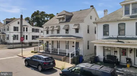 Duplex with Detached Garage