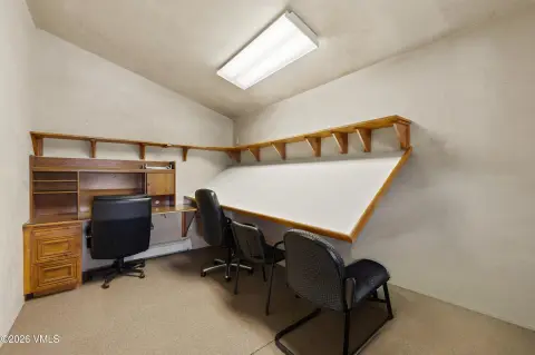 Corner Flex Office Suite