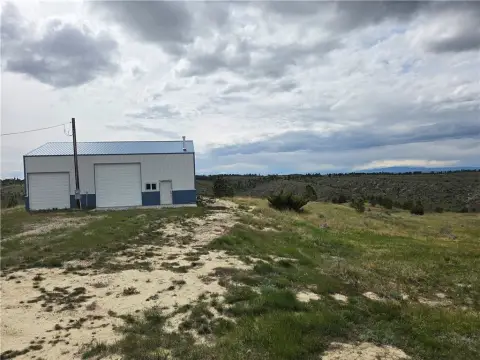 Rural Land with Private Shop