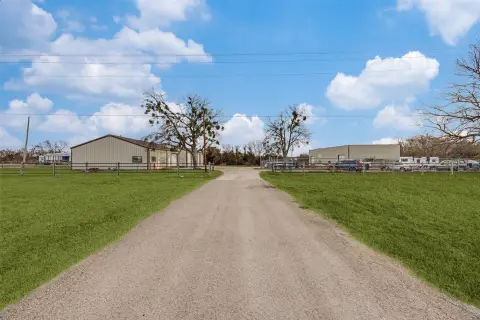 Fenced & Gated Flex Space with Three Shops