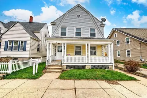 Charming Two-Family in Oak Hill