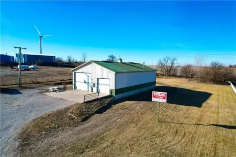 Union Star Commercial Opportunity