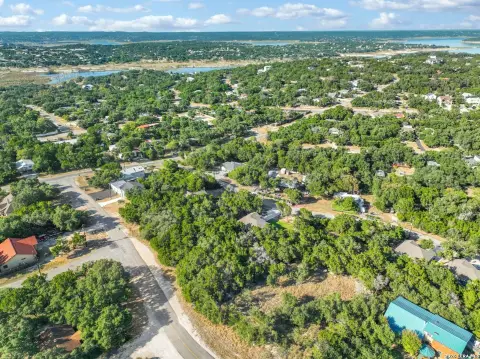 Cleared Lot in Canyon Lake