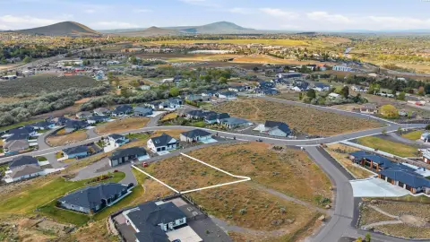 Richland Homesite with Mountain Views