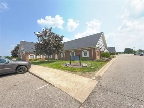 Premium Office/Medical Suites on Linden