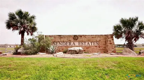 Residential Lot in Sendera Estates
