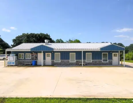 Three-Unit Retail Building