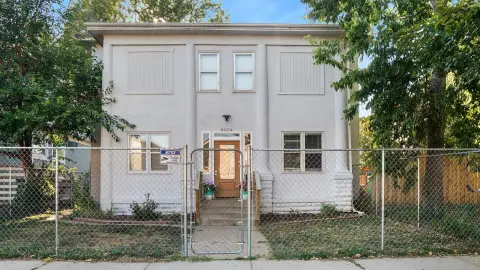 Updated Quadplex with Parking