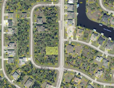 Residential Building Lot in Waterfront Community