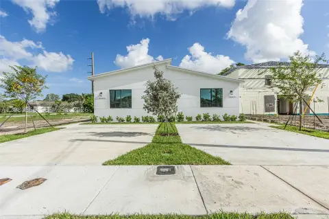 Two-Unit New Construction Duplex