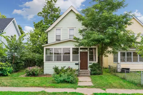 Renovated Two-Unit Duplex