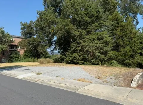 Marietta Land Near Town Square