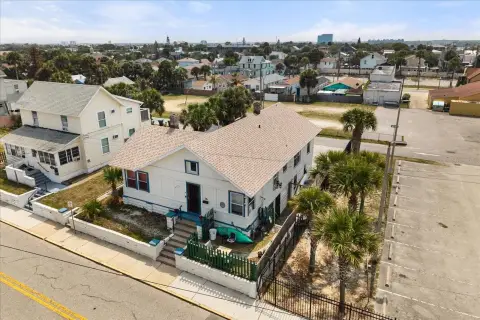 Quadplex Near Beach Access