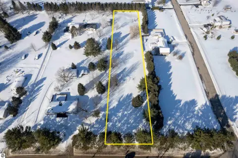 1.13 Acre Parcel Near Traverse