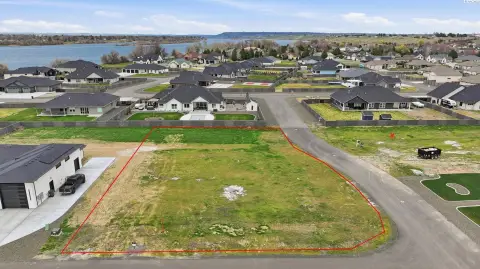 Residential Lot in Spencer Estates