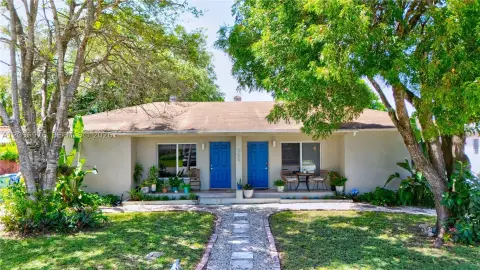 Renovated Duplex with Rear Cottage