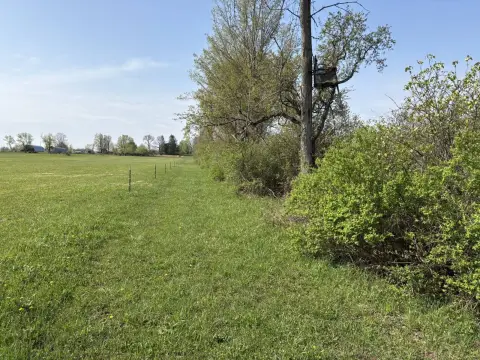 Hunting Land with Private Right of Way