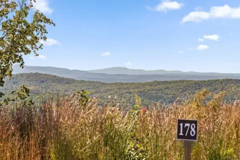 Residential Lot in Talking Rock