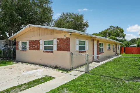 Well-Maintained Duplex Investment