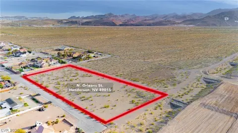 Spacious Henderson Land Opportunity