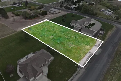 Kennewick Acre for Custom Home