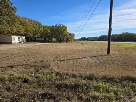 Highway Frontage Land with Utilities