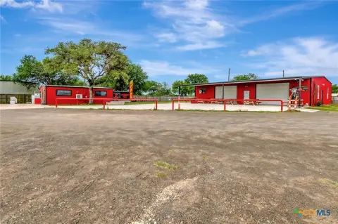 Open-Air Commercial Property in Victoria