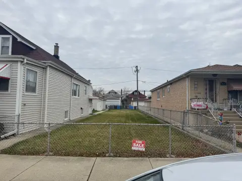 Residential Lot with Approved Plans
