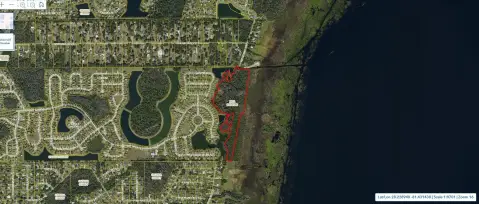 Waterfront Land in Kissimmee, FL