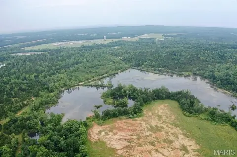 Unrestricted Land with Private Lake