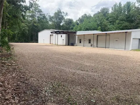 Warehouse with Office and Mezzanine
