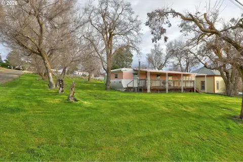 Moro, OR Quarter-Acre Land