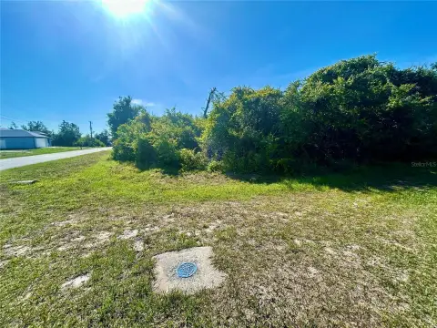 Residential Land in Port Charlotte