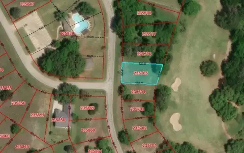 Golf Course Community Residential Lot