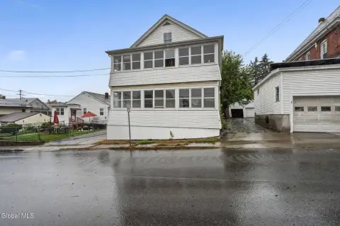 2-Unit Duplex with Garage